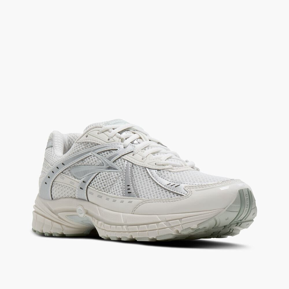 Women's Adrenaline GTS 10 - White/Coconut Milk/Smoke