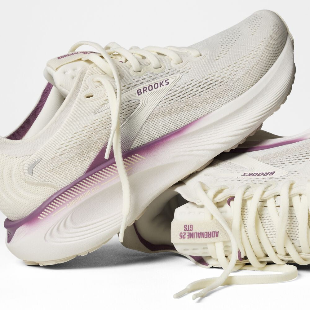 Women's Adrenaline GTS 25 - Coconut/Argyle