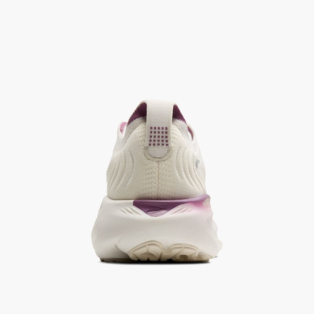 Women's Adrenaline GTS 25 - Coconut/Argyle