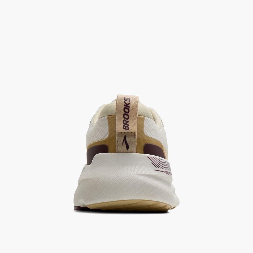 Women's Ariel GTS 26 - Coconut/Sand/Potent Purple