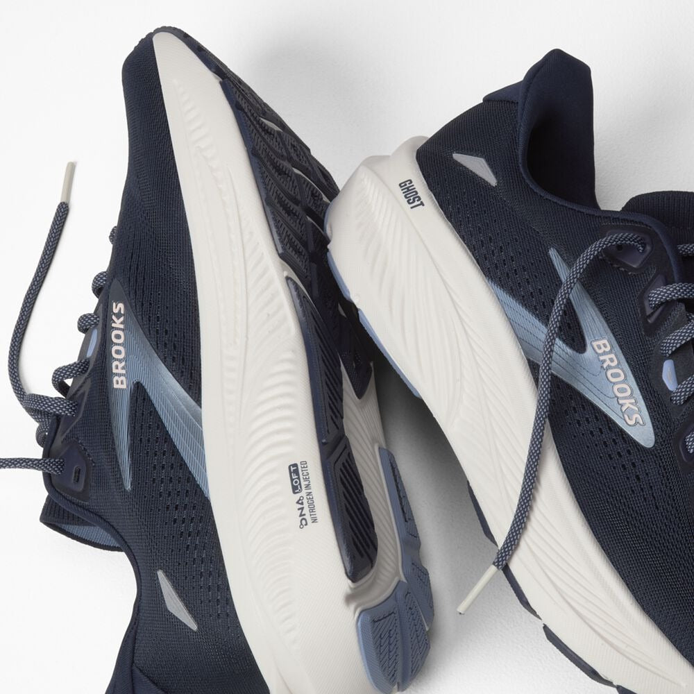 Women's Ghost 18 - Navy/Rain Washed/Coconut